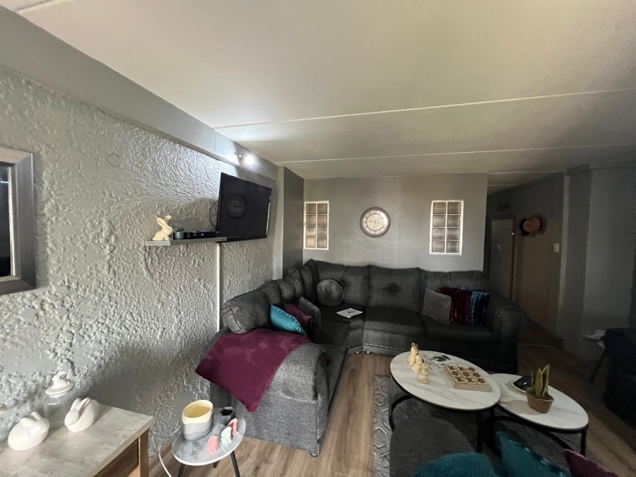 1 Bedroom Property for Sale in Deneysville Free State